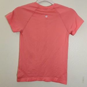 Lululemon swiftly tech sz 4 race length raspberry cream